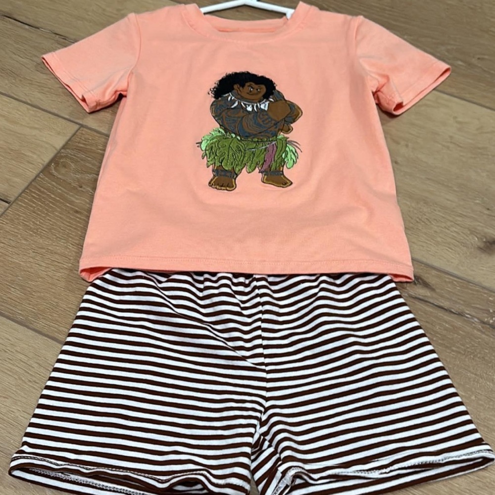 3T magic kingdom boutique Moana Maui 2 piece set